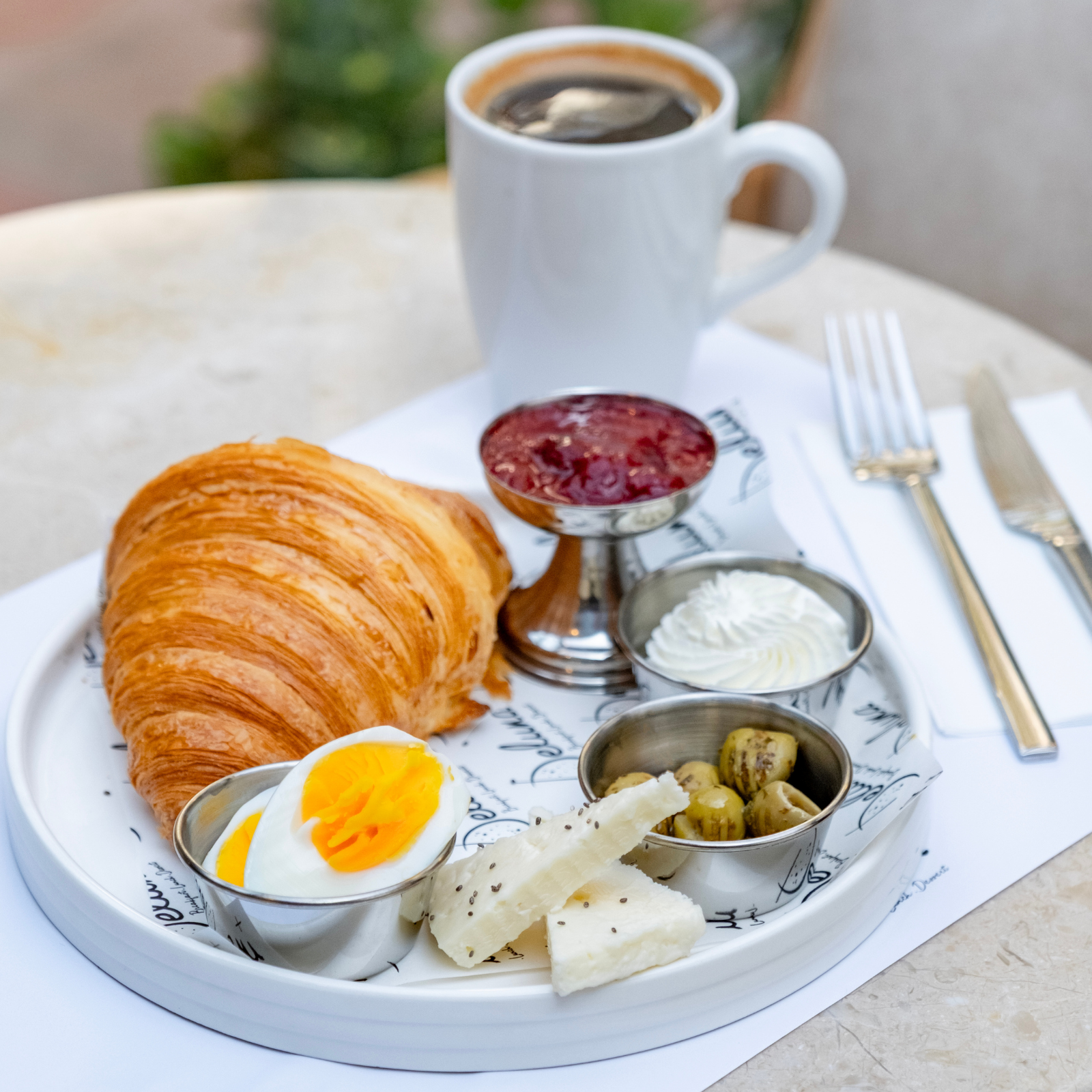 Come and Discover Our Cafe